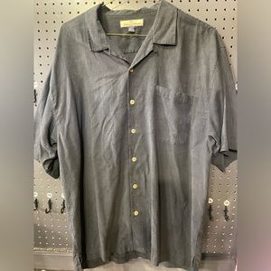 Tommy Bahama Men’s XL 100% Silk button Up shirt